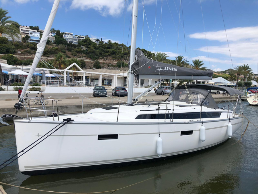Photo #13 - Bavaria 37 Cruiser (Nabiga) in Valencia - 21897