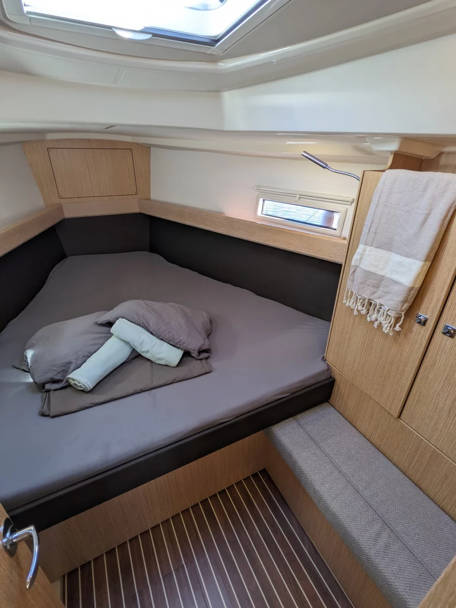 Bavaria 37 Cruiser (Nabiga)  - 17