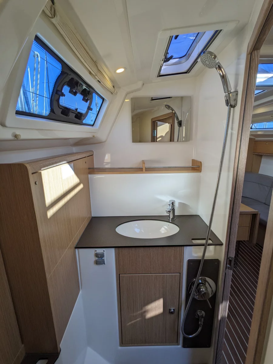 Bavaria 37 Cruiser (Nabiga)  - 6