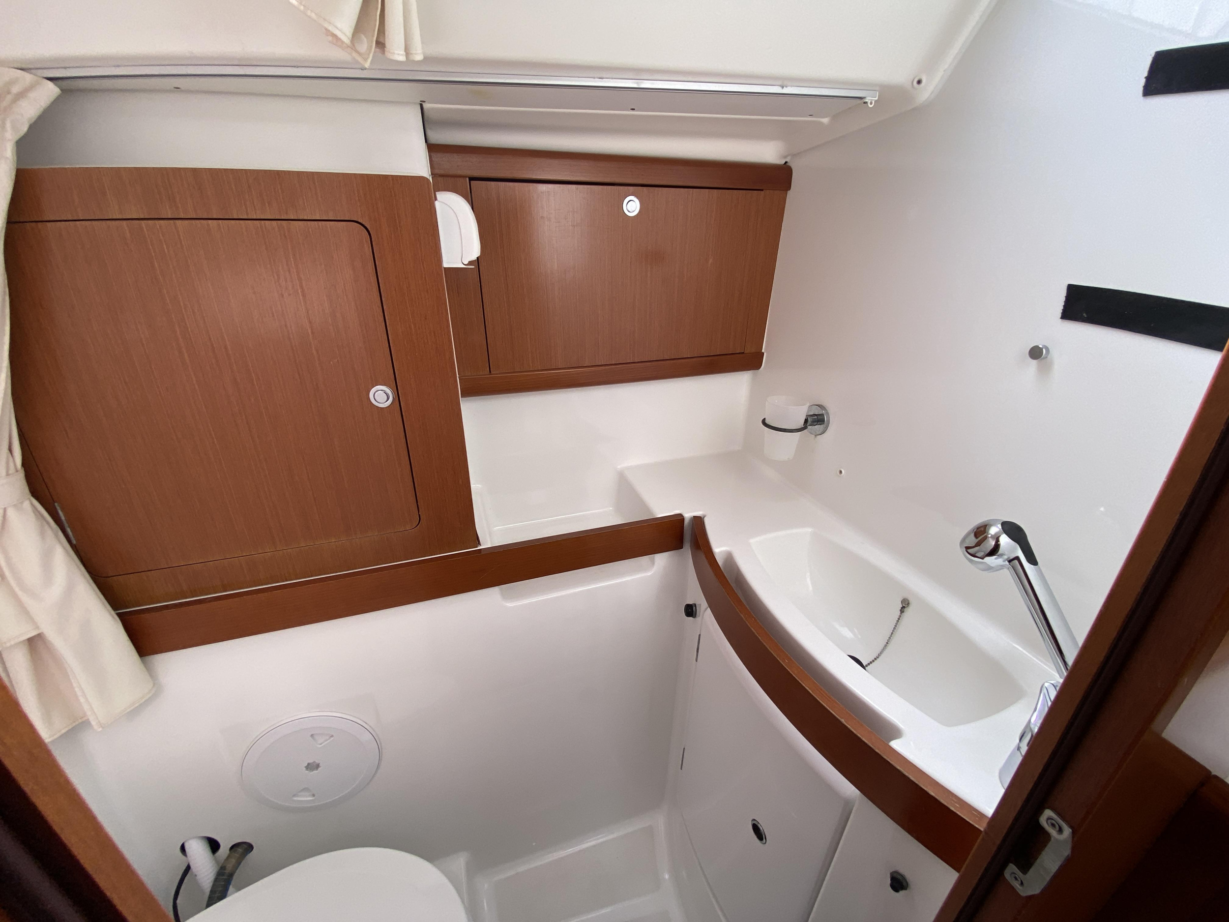 Photo #3 - Oceanis 46 (Oqre) in Valencia - 21892