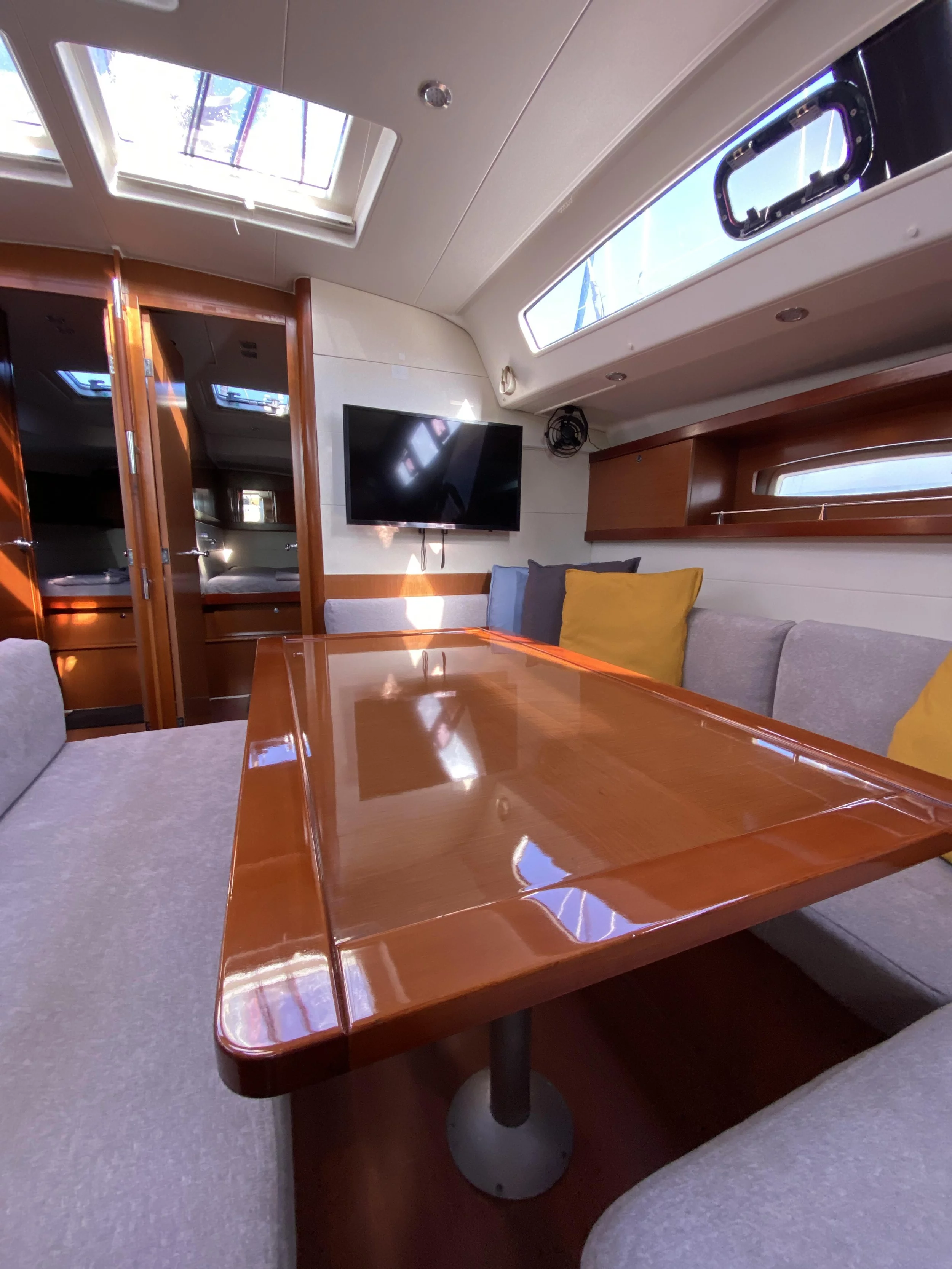 Oceanis 50 Family (Valhalla)  - 16