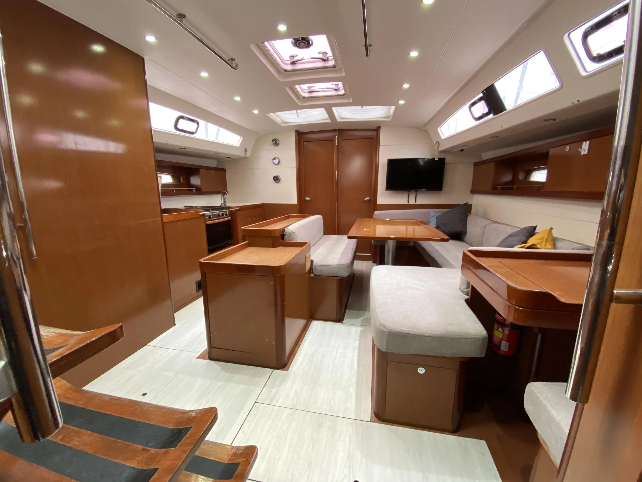 Oceanis 50 Family (Valhalla)  - 7