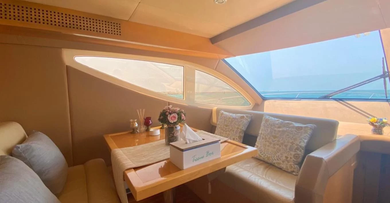 Majesty 44 Fly (MY STARK)  - 2