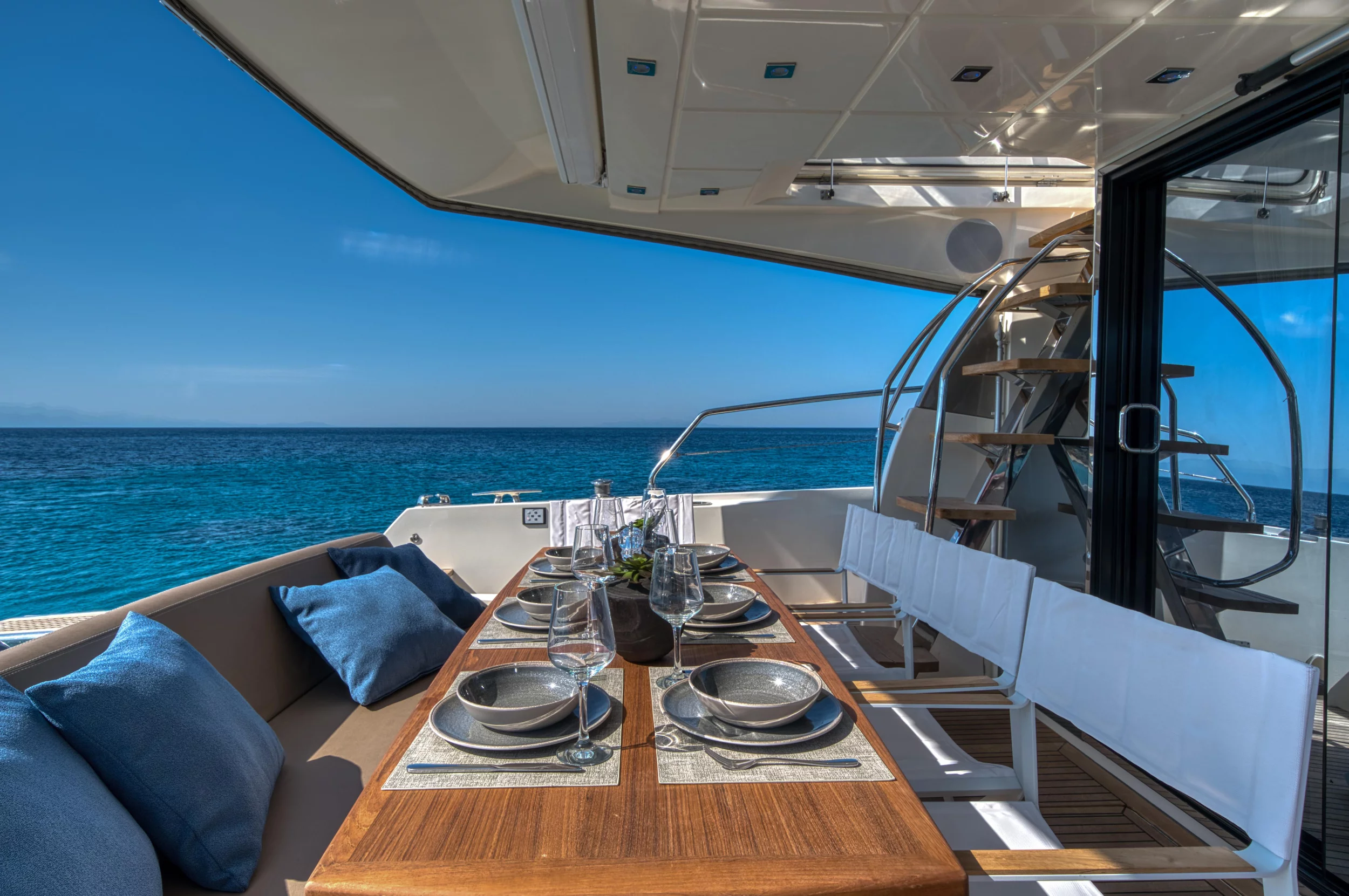 Prestige 550 Fly (Maya)  - 9