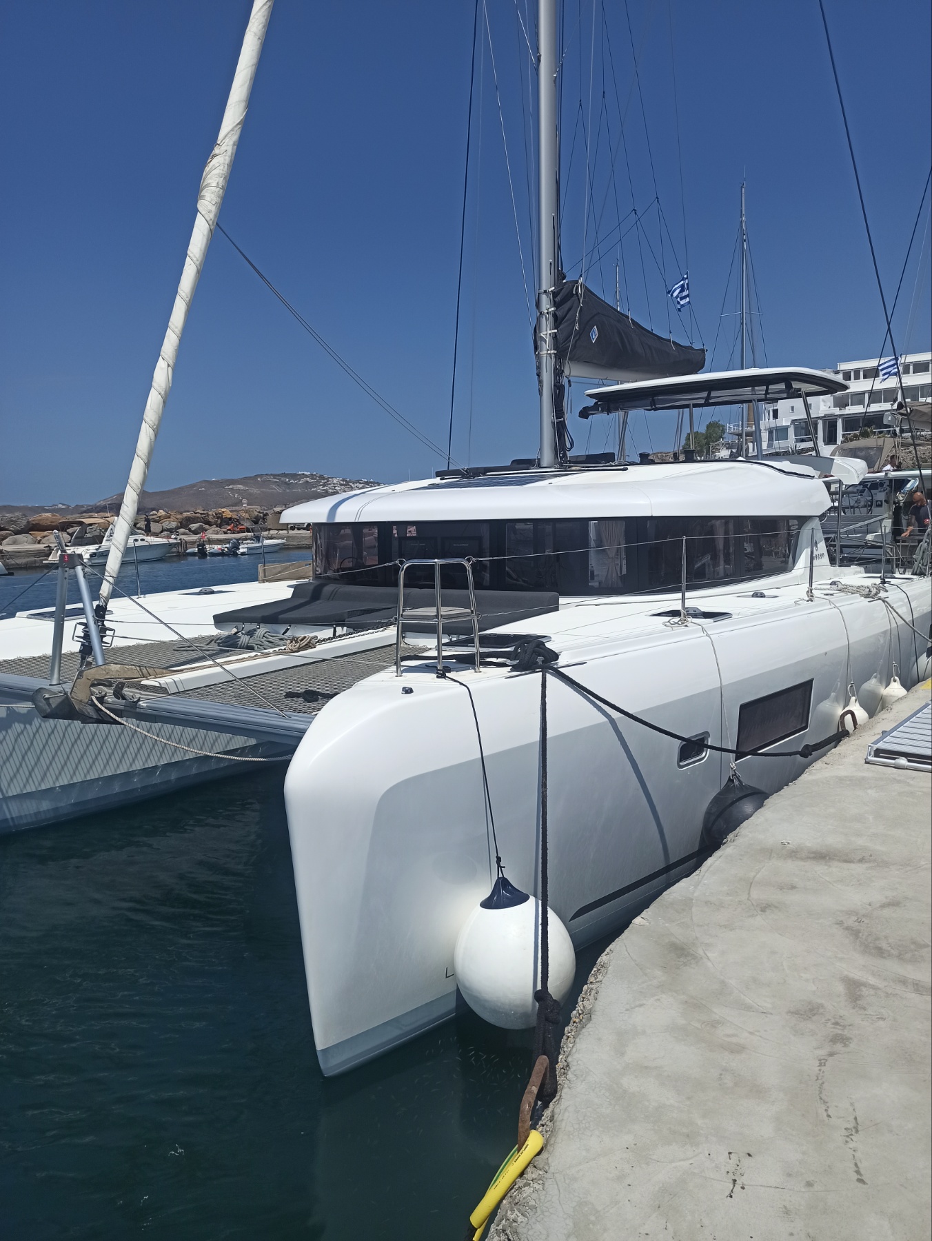 Photo #2 - Lagoon 42 (Alas) in Santorini - 21883