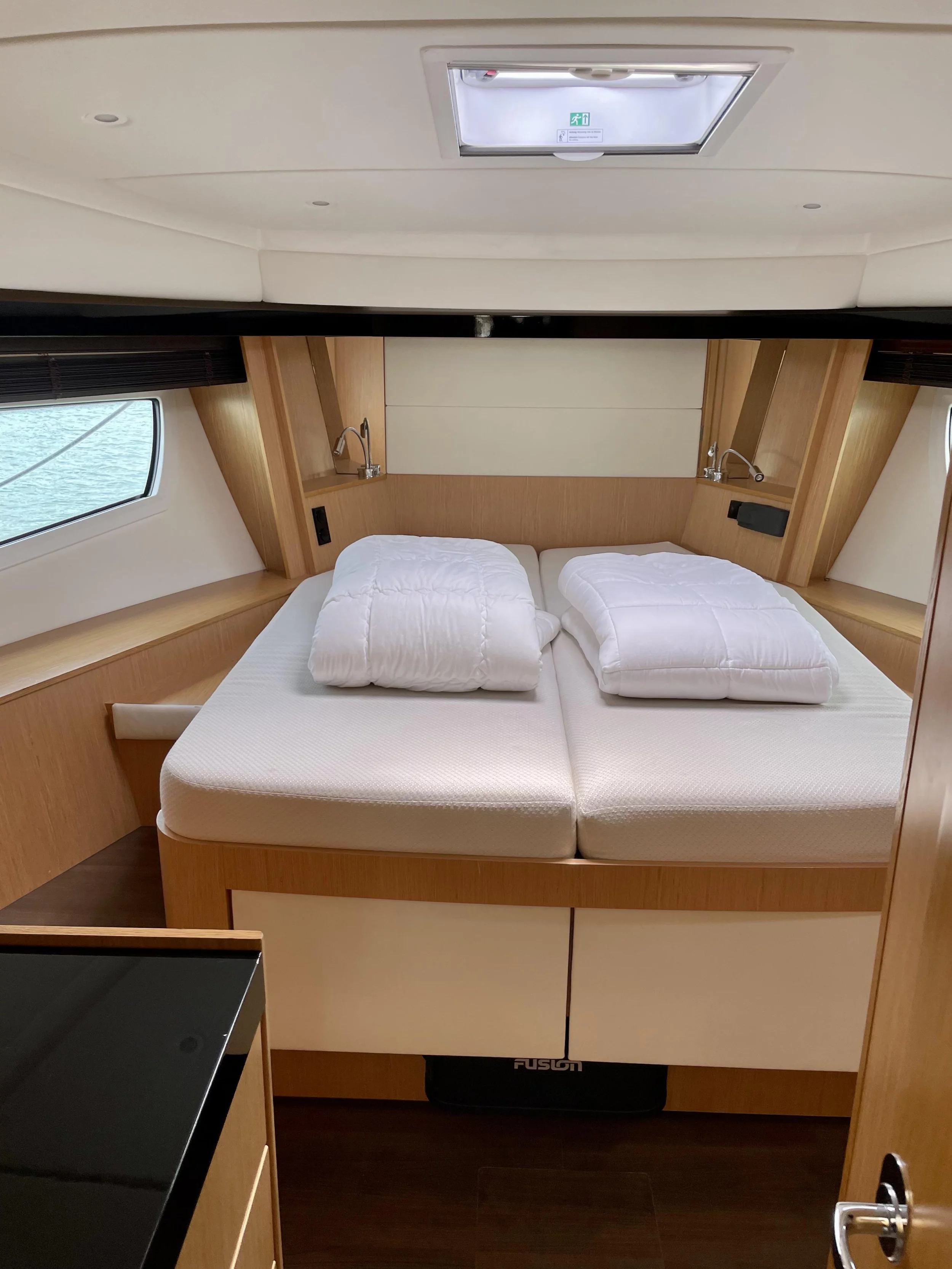 Bavaria Virtess 420 Fly (Mia Sophie)  - 33