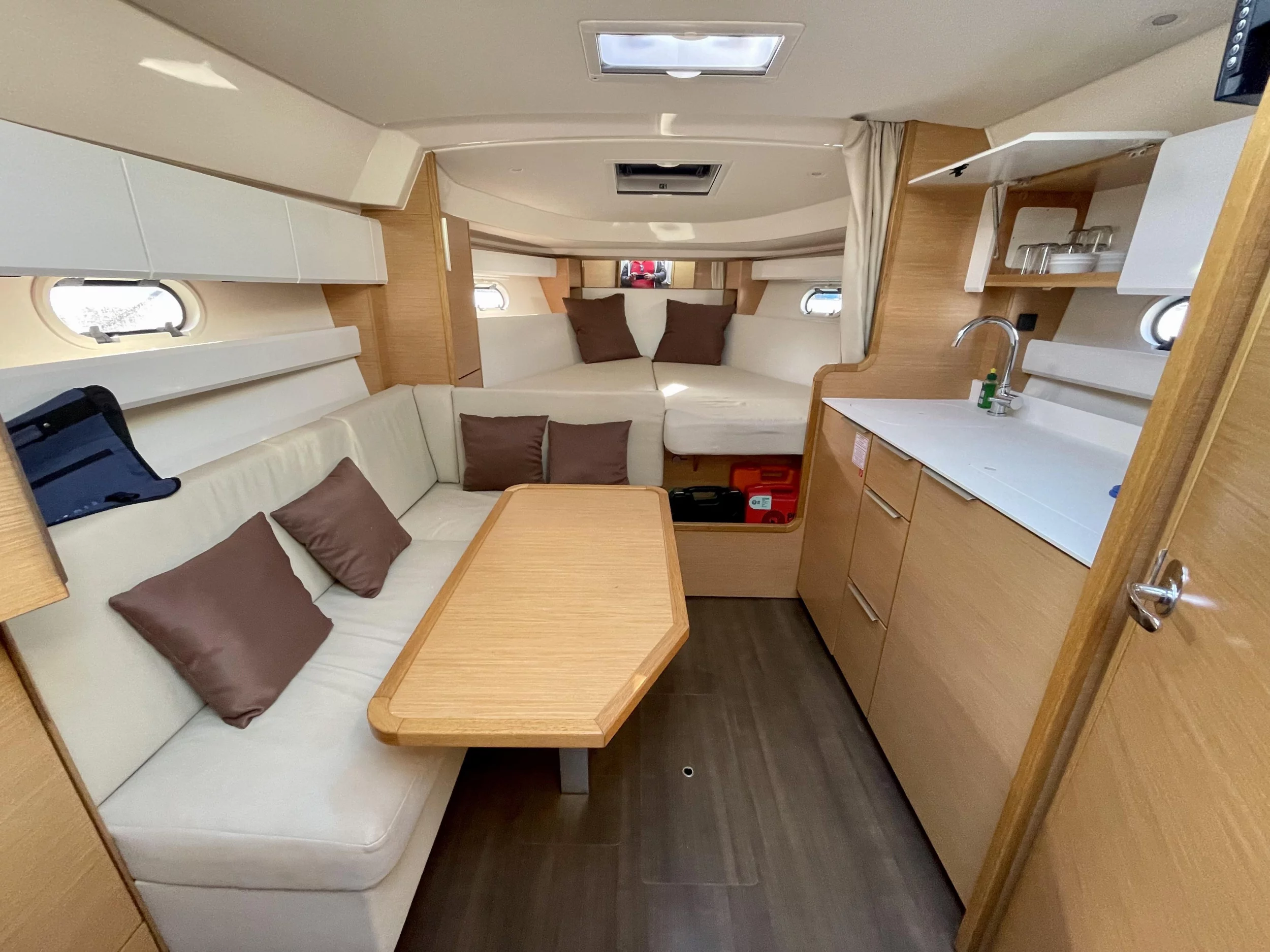 Bavaria Sport 330 Open (Sunrise I)  - 21