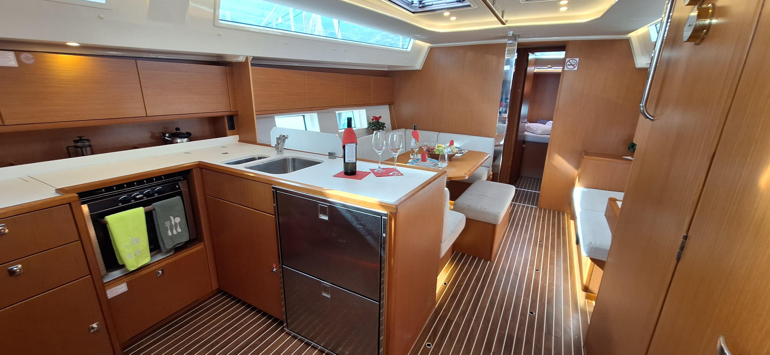 Photo #2 - Bavaria C45 (LADY FLORA 1) in Lefkada - 10470