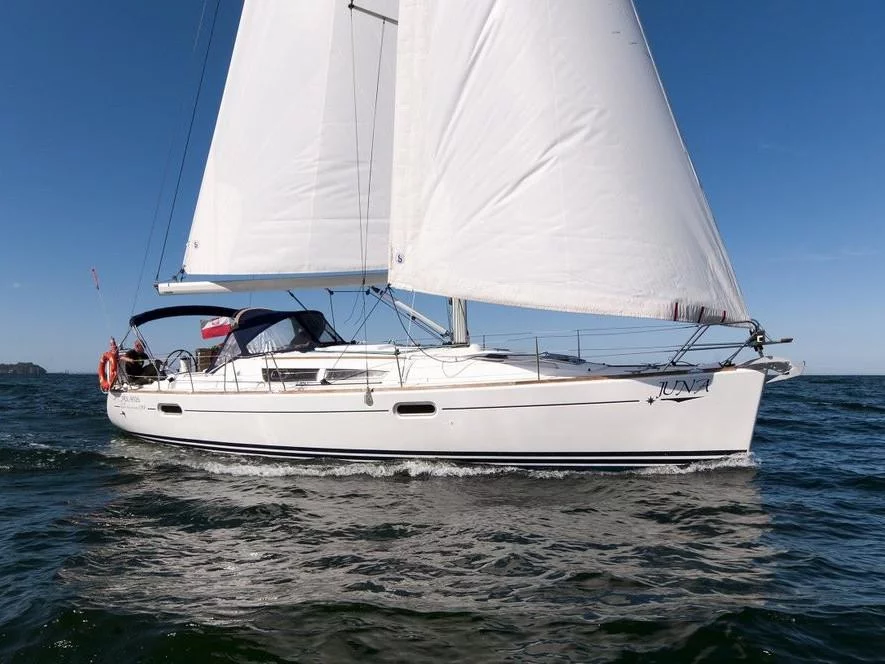 Sun Odyssey 39i (Juna) Main image - 0