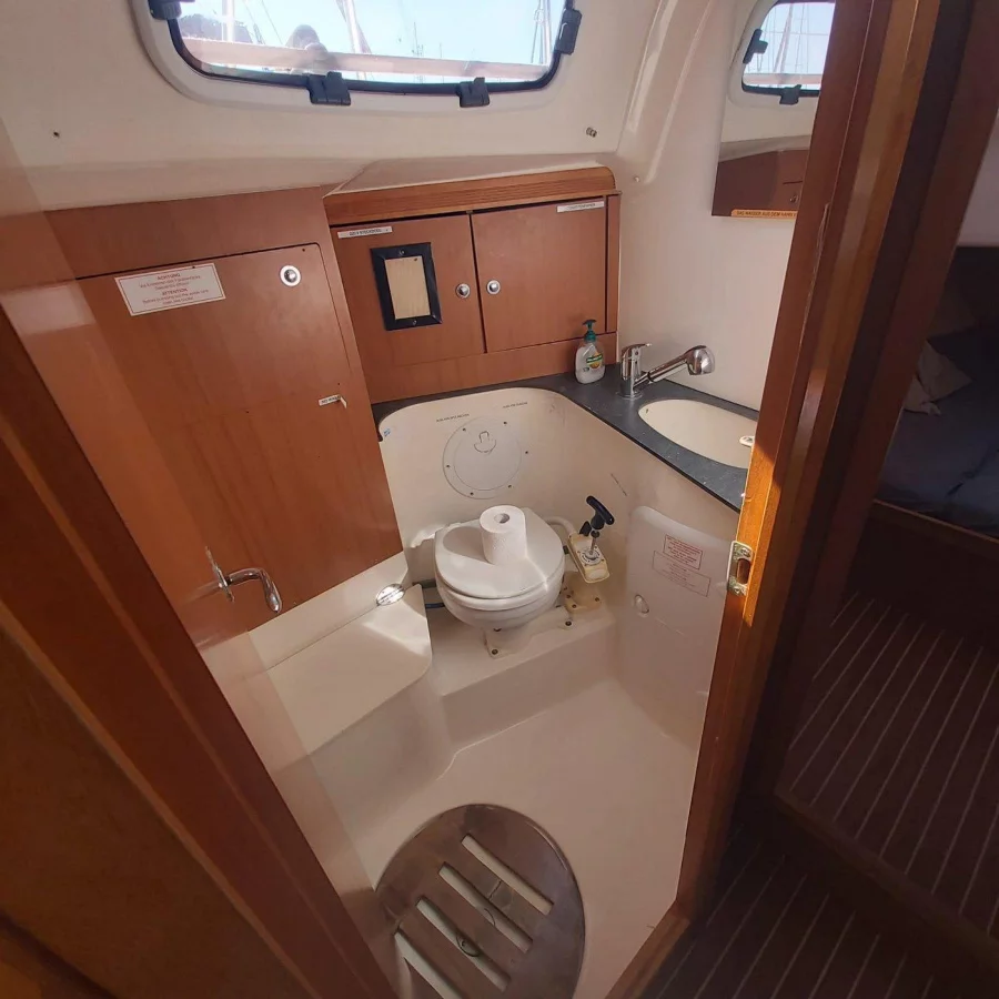 Bavaria 51 (Homer)  - 15