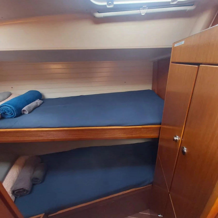 Bavaria 51 (Homer)  - 17