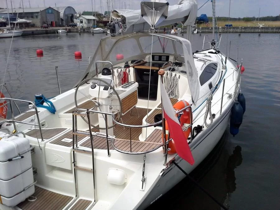 Delphia 40.3 (Madera)  - 8