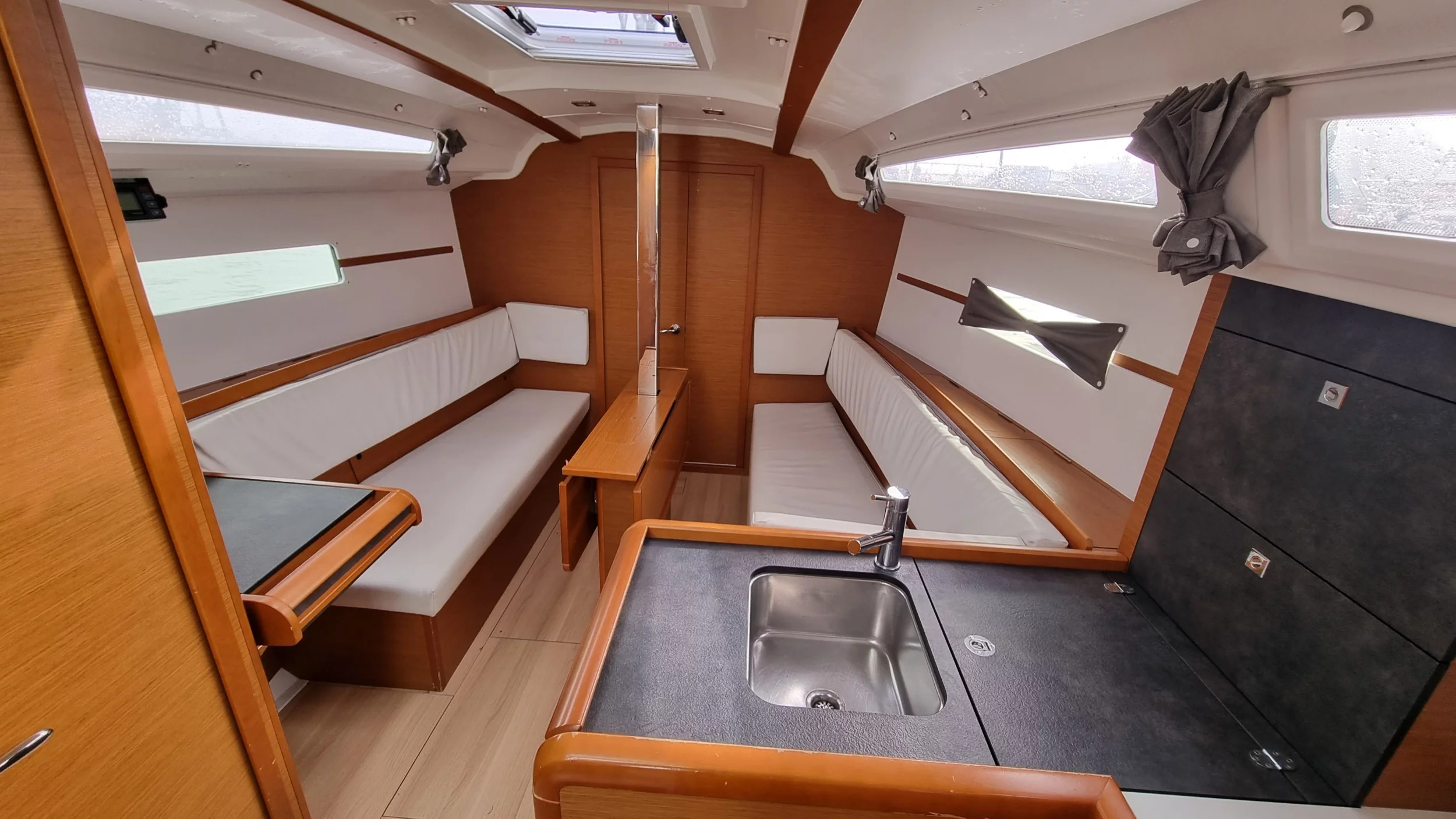 Sun Odyssey 349 (H3L)  - 8