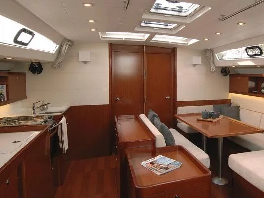 Oceanis 50 (Anchorman) Interior image - 3