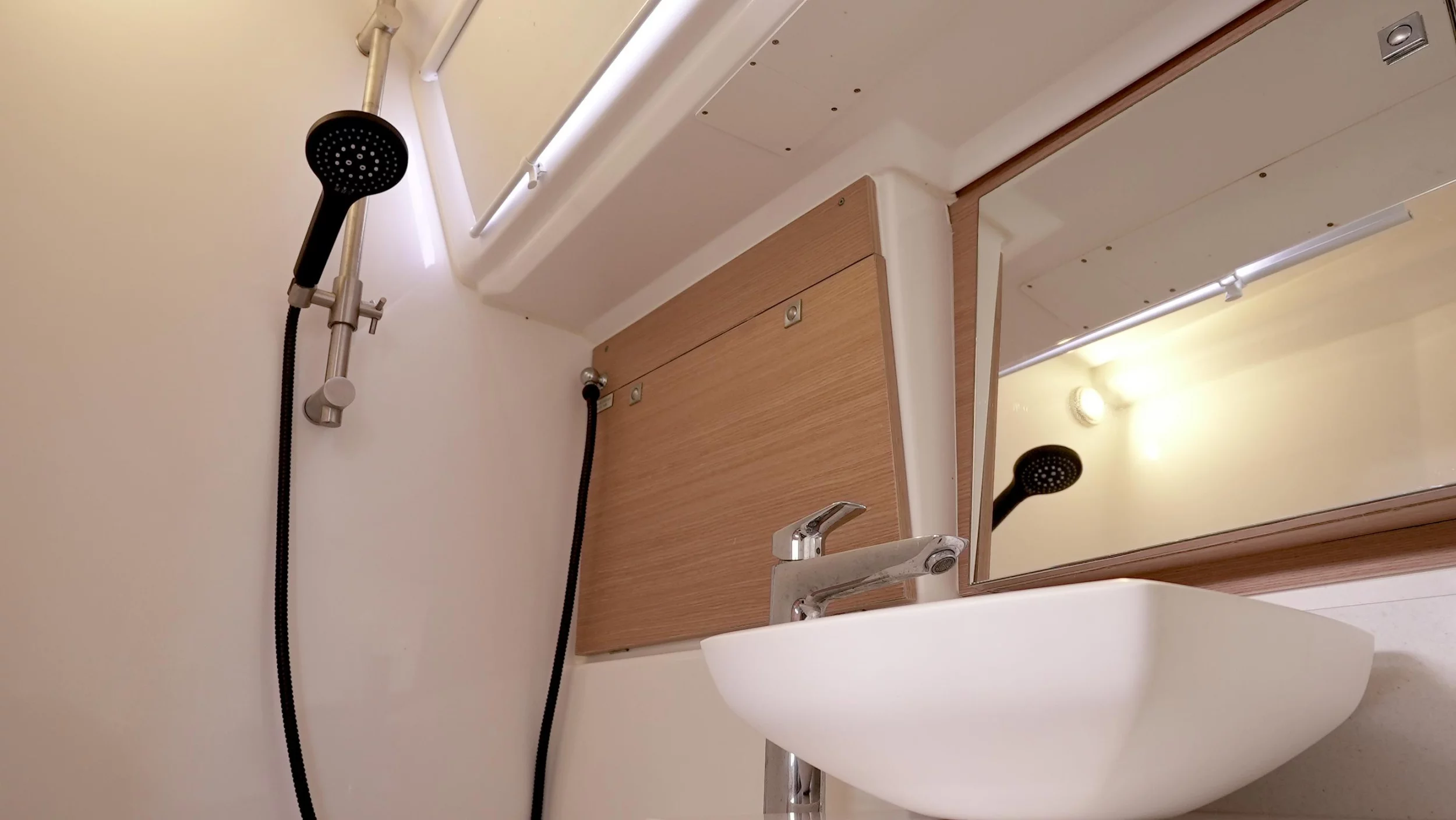 Dufour 412 Grand large (Argo)  - 15
