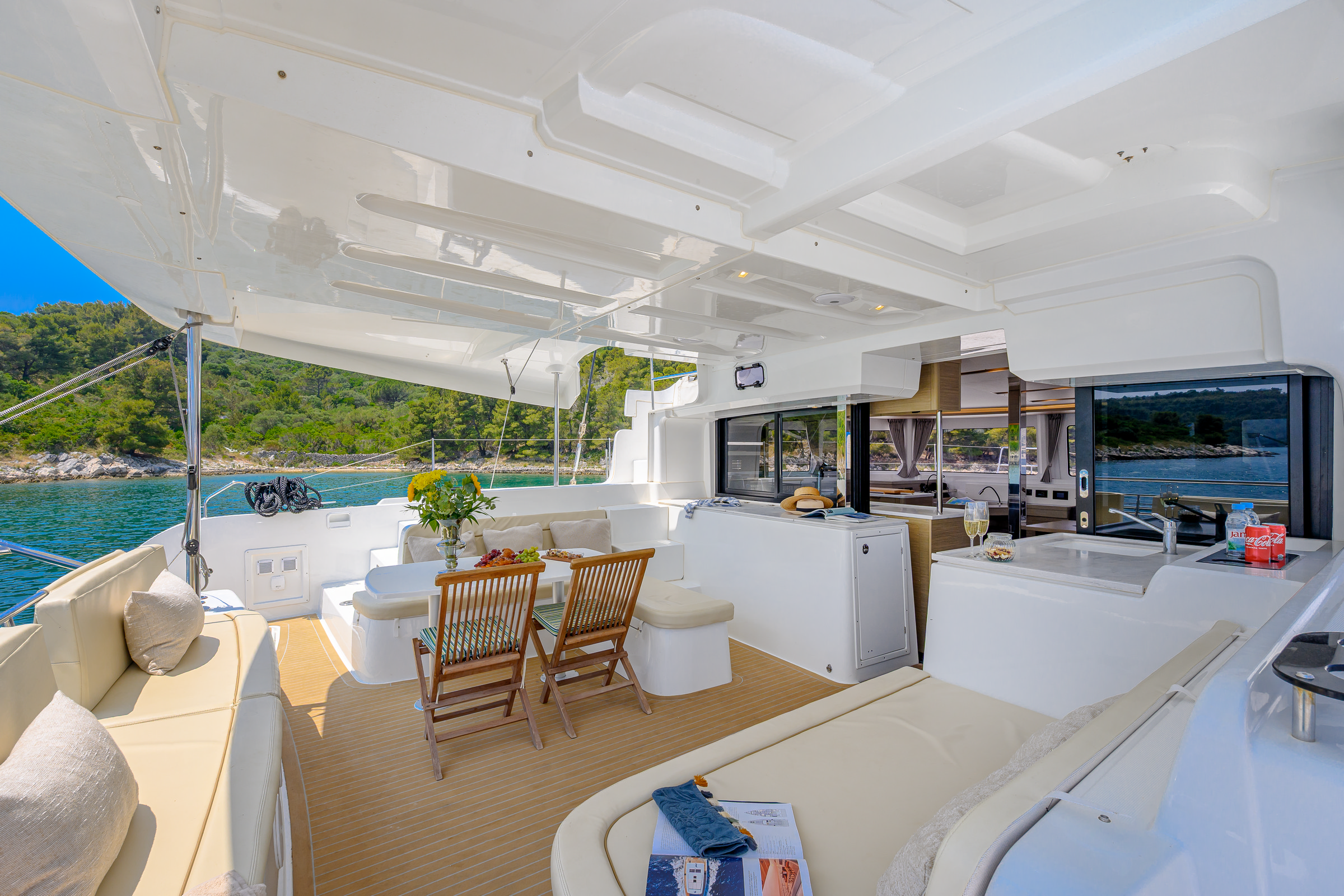 Lagoon 46 — photo 15