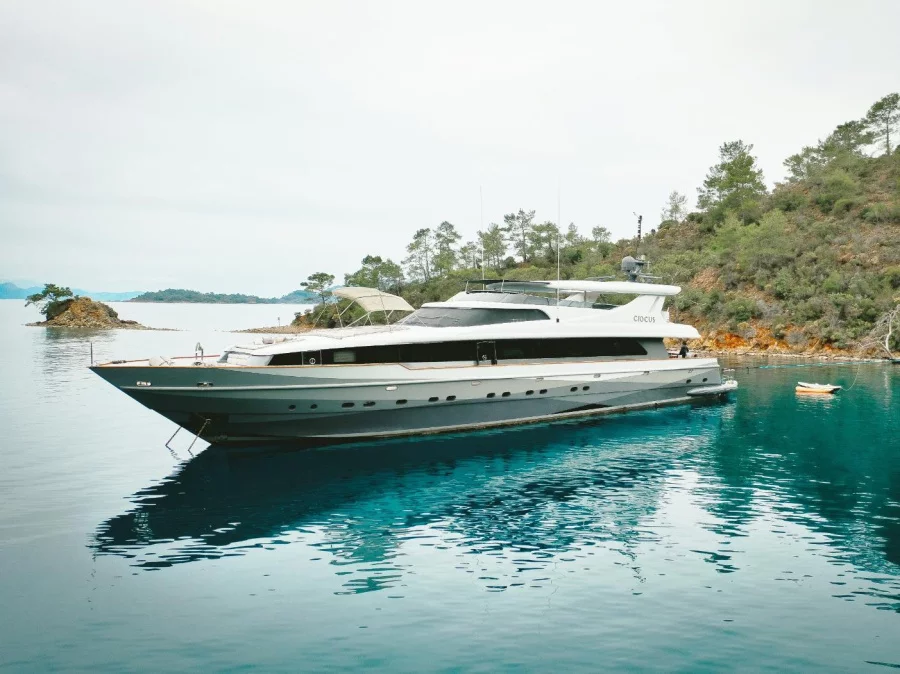 42 M Motor Yacht Crocus (CROCUS) Main image - 0
