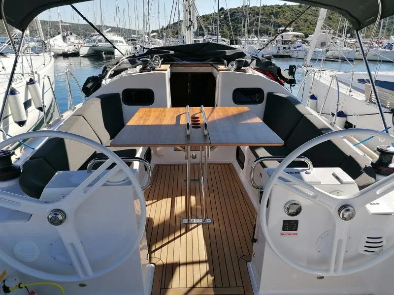 Elan 40.1 (TOP SECRET 2020)  - 30