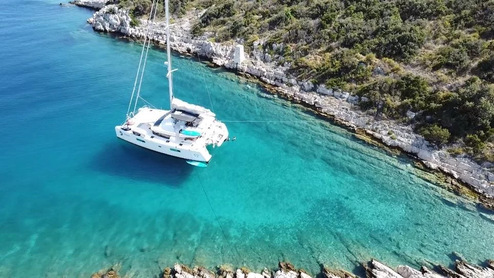 Lagoon 52F (DISCOVERY I)  - 23