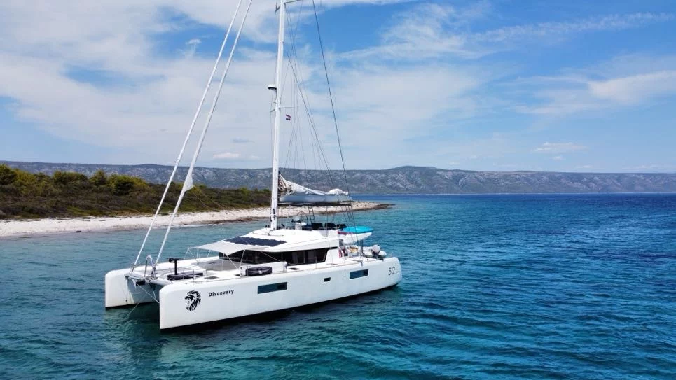 Lagoon 52F (DISCOVERY I)  - 64