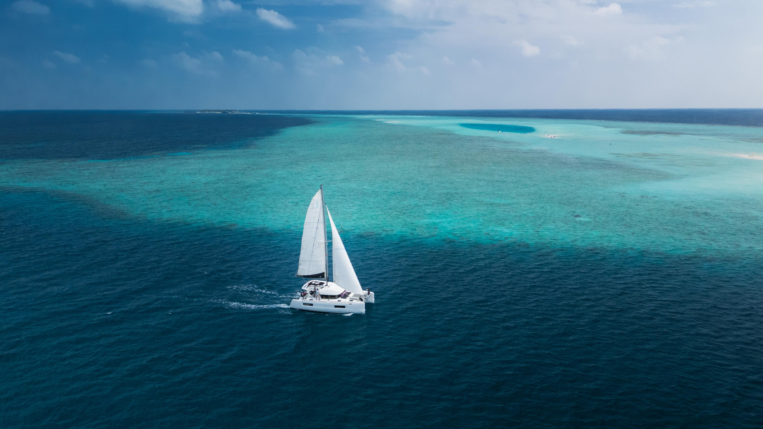 Photo #11 - Lagoon 40 (Sail La Vie) in Male - 22046