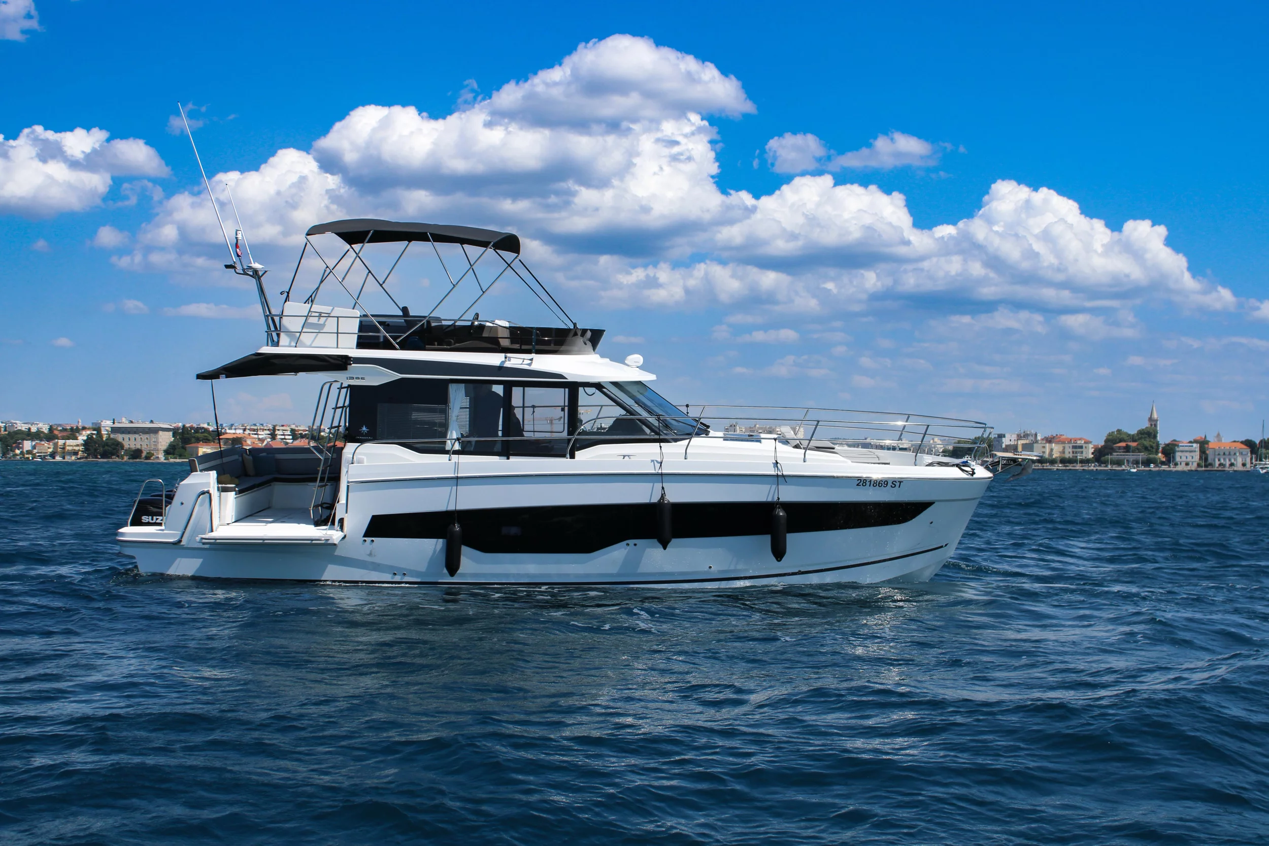Merry Fisher 1295 FLY (NIKA)  - 21