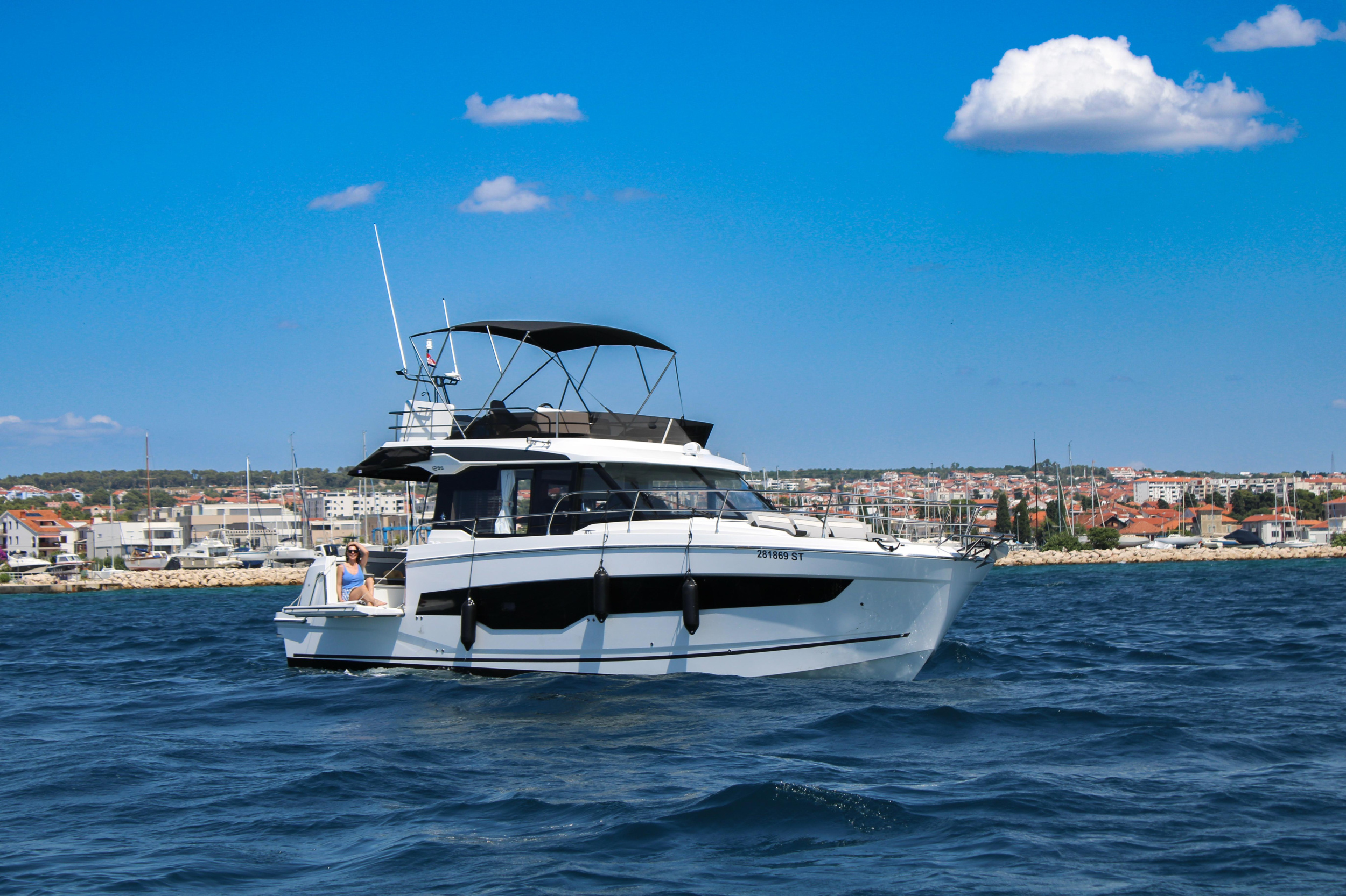 Photo #26 - Merry Fisher 1295 FLY (NIKA) in Zadar - 19985