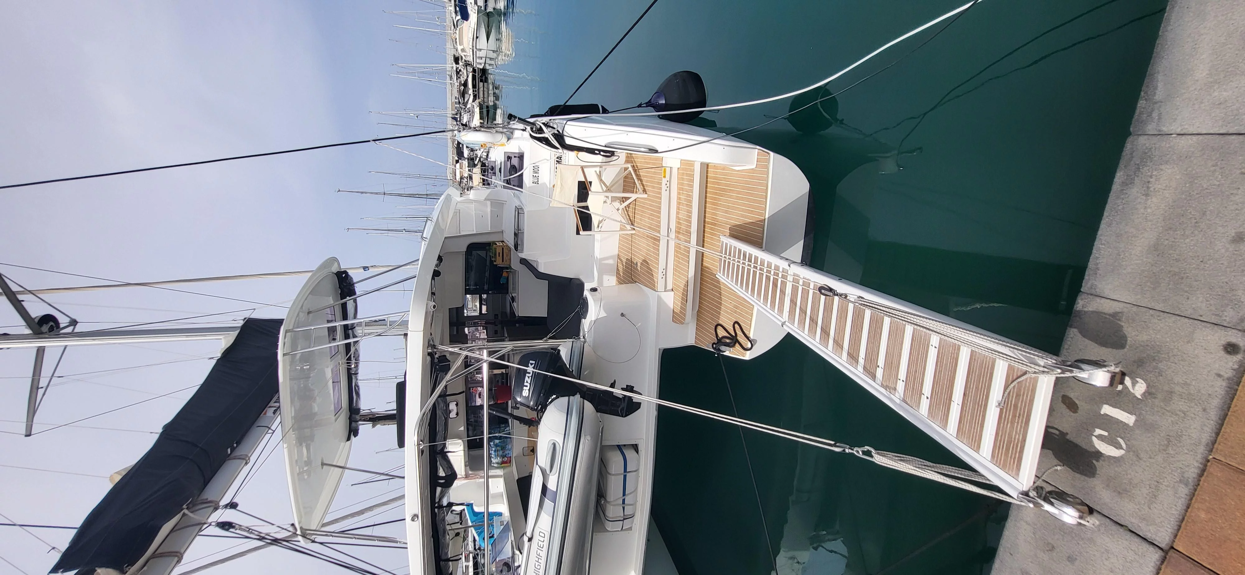 Lagoon 46 (Blue Moon)  - 70