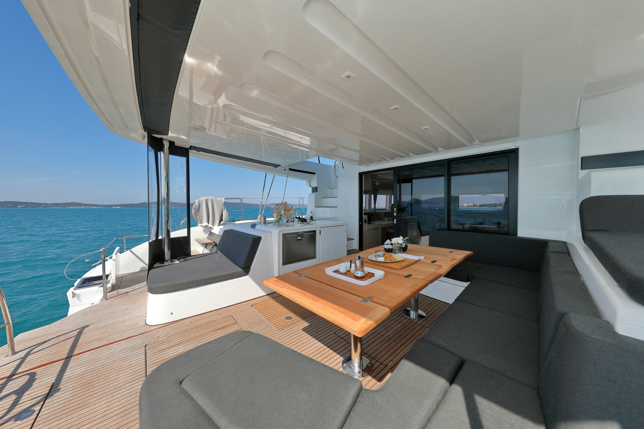 Photo #6 - Lagoon 55 (CHAMPAGNE PLEASE) in Split - 13421