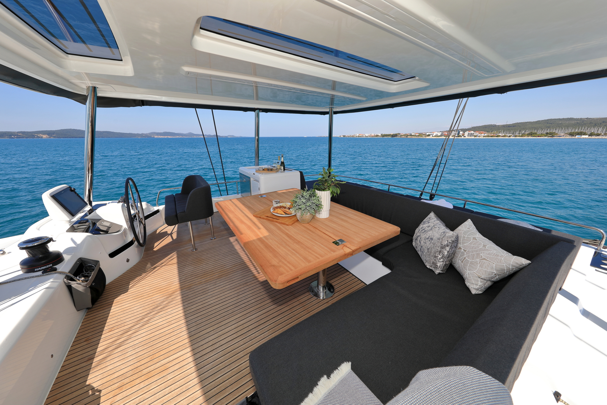 Photo #9 - Lagoon 55 (CHAMPAGNE PLEASE) in Split - 13421