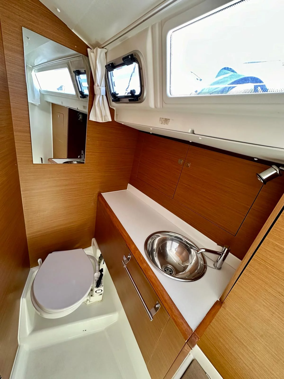Sun Odyssey 419 (Marley)  - 7