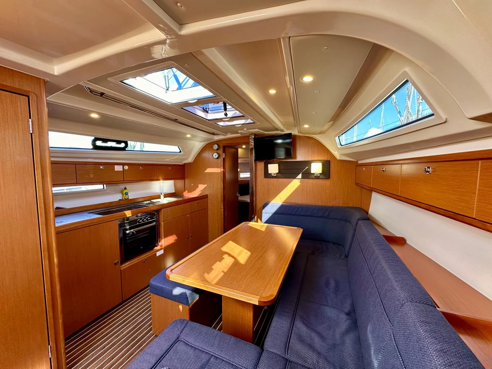Bavaria Cruiser 41 (Pearl)  - 7