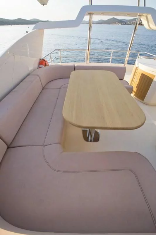 Abacus 70 (Malibu)  - 22