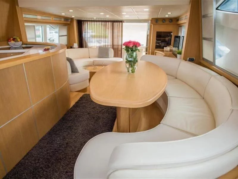 Abacus 70 (Malibu)  - 17