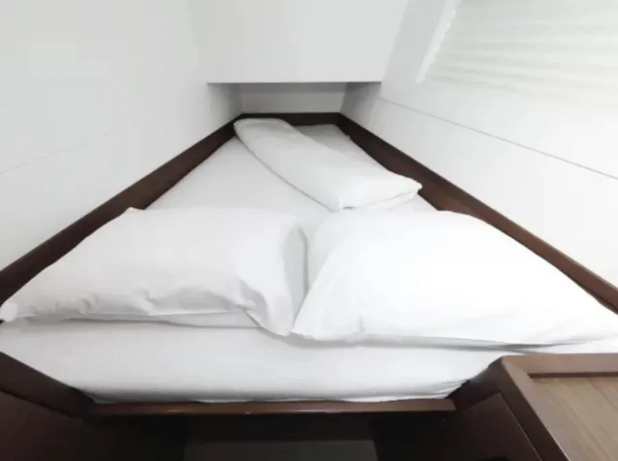 Lagoon 40 (Nina)  - 4