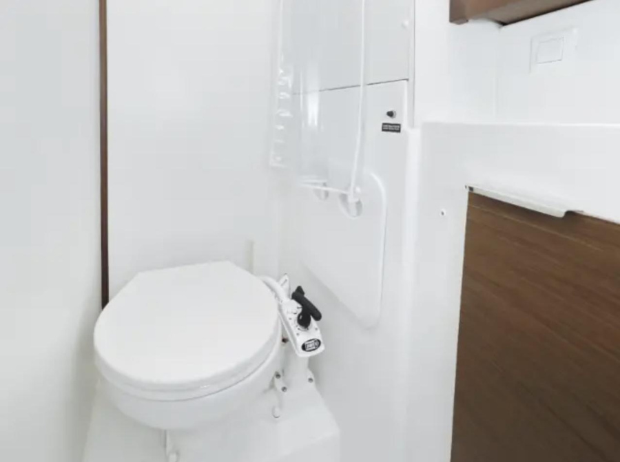 Photo #3 - Lagoon 40 (Nina) in Dubrovnik - 22133