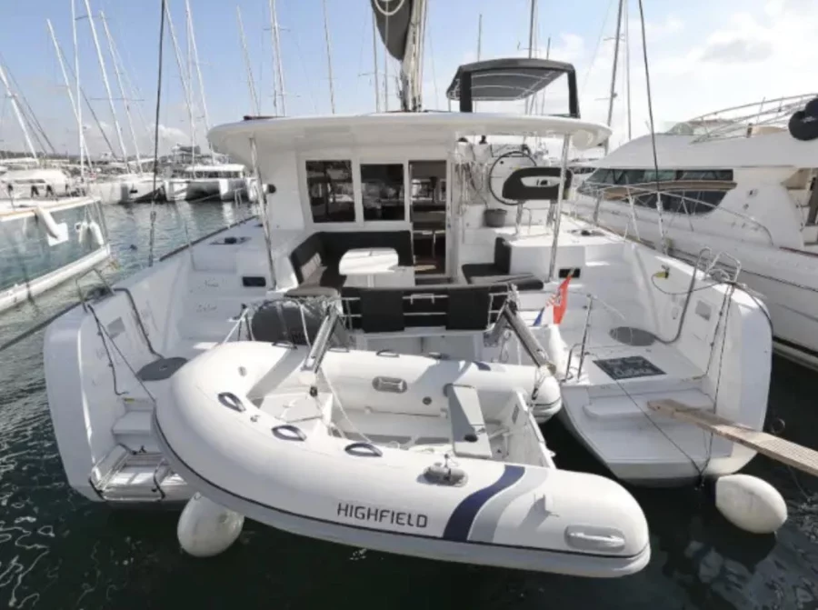 Lagoon 40 (Nina)  - 28