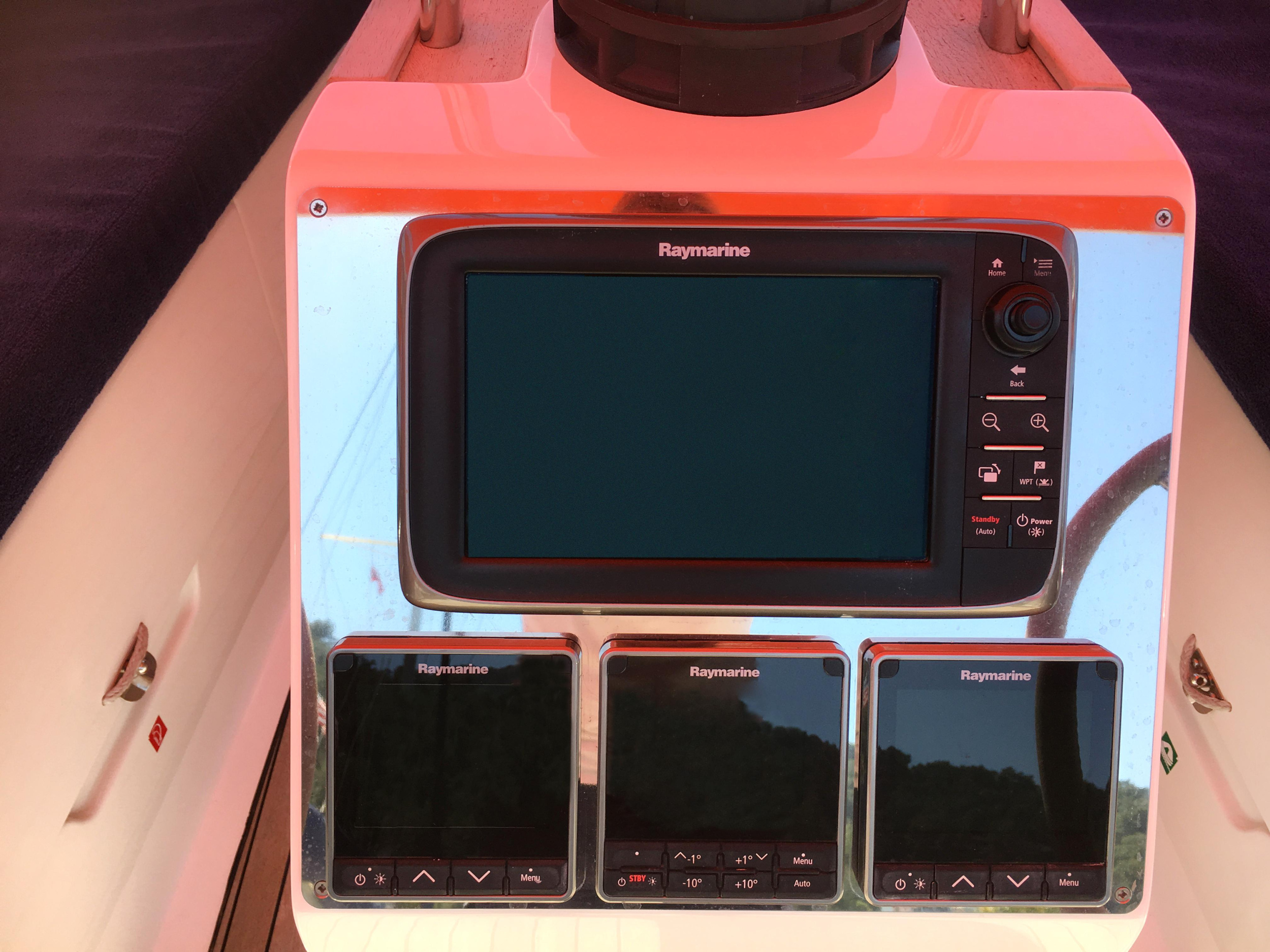 Photo #5 - Bavaria 37 (Roger Rabbit) in Fethiye - 22139