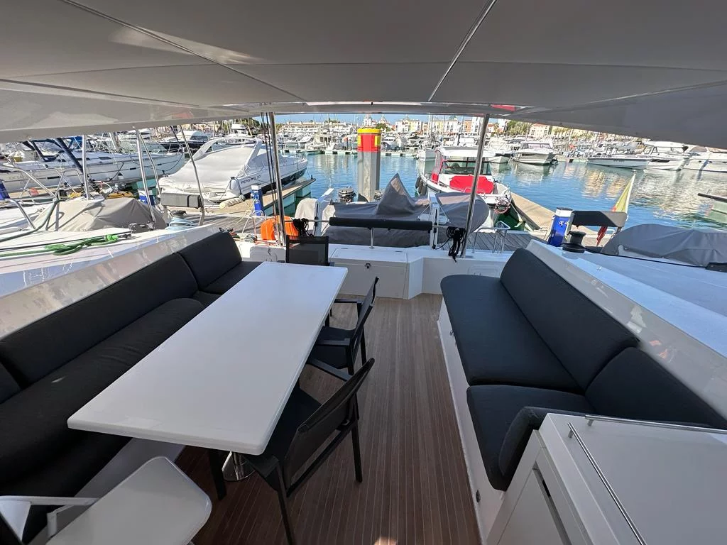 Nautitech 40 Open (Master Yoda)  - 8