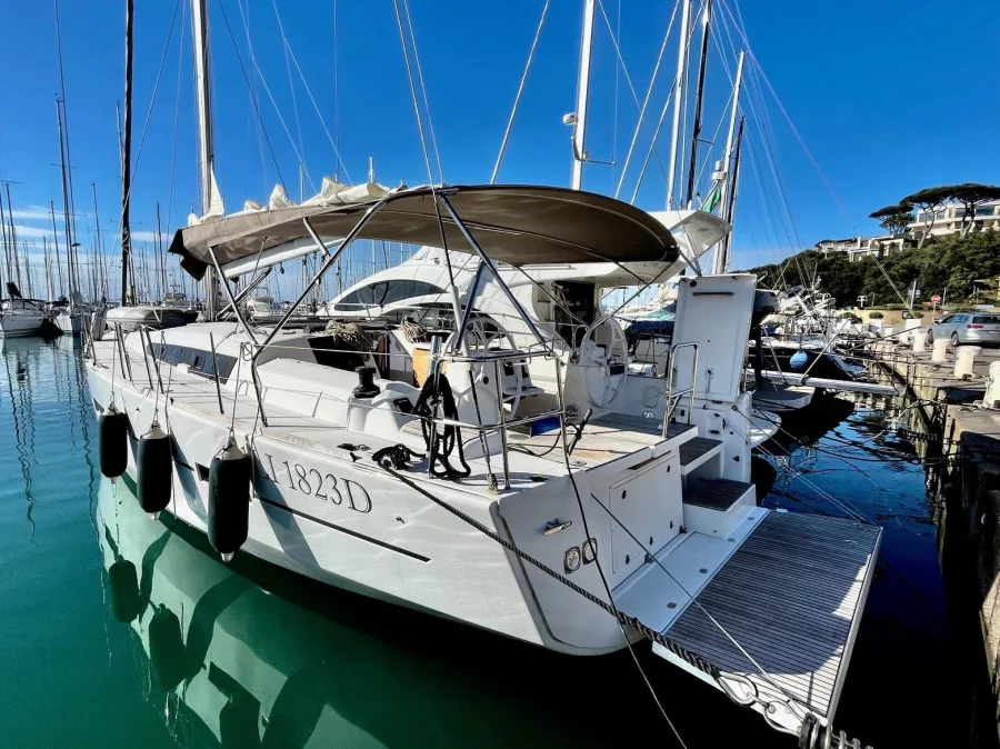 Dufour 460 Grand Large (Calipso) Main image - 0