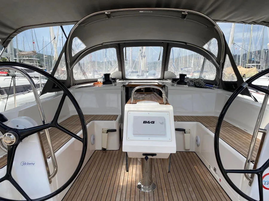 Bavaria C42 (Past)  - 3