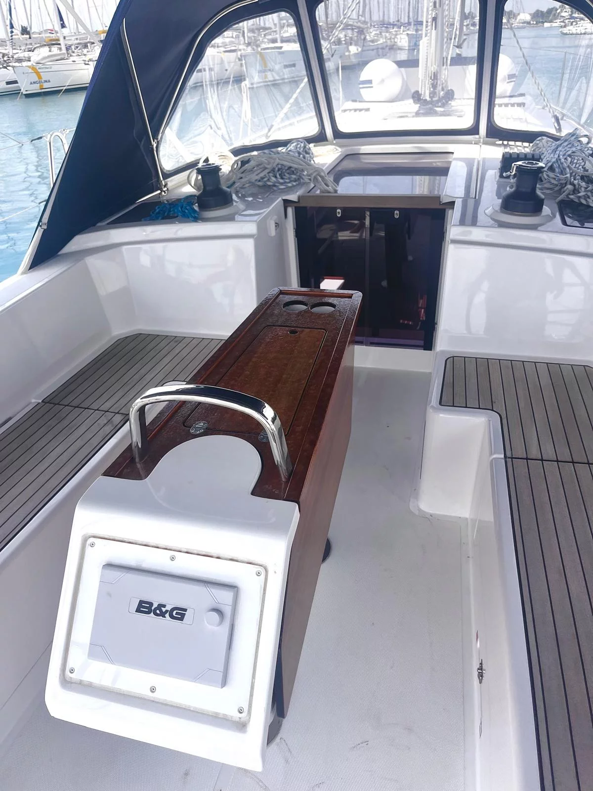 Bavaria C 38 (ARYA)  - 3
