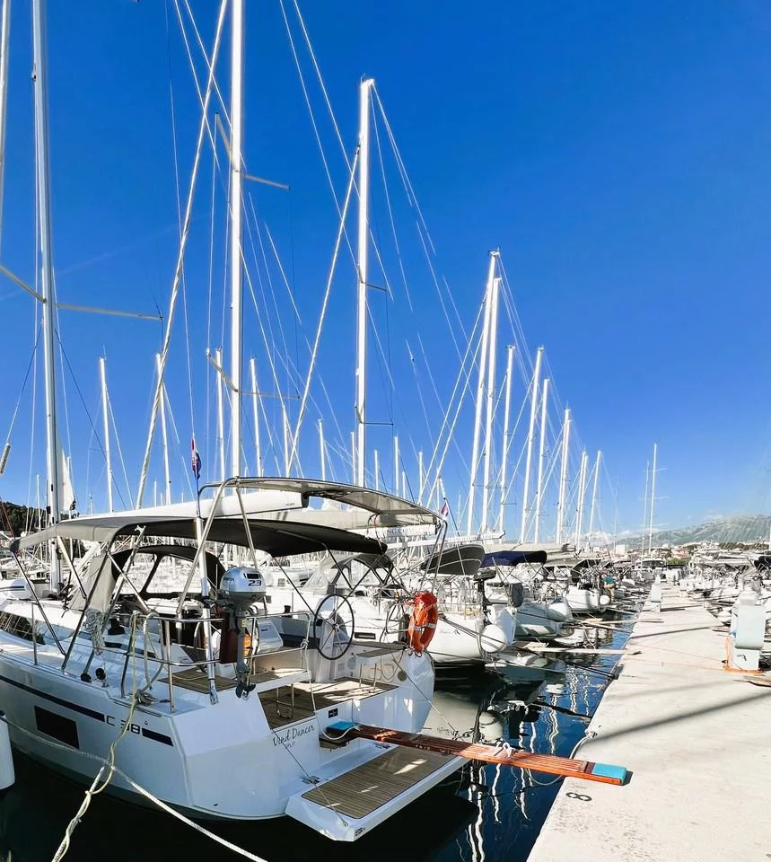 Bavaria C38 (Wind Dancer)  - 19