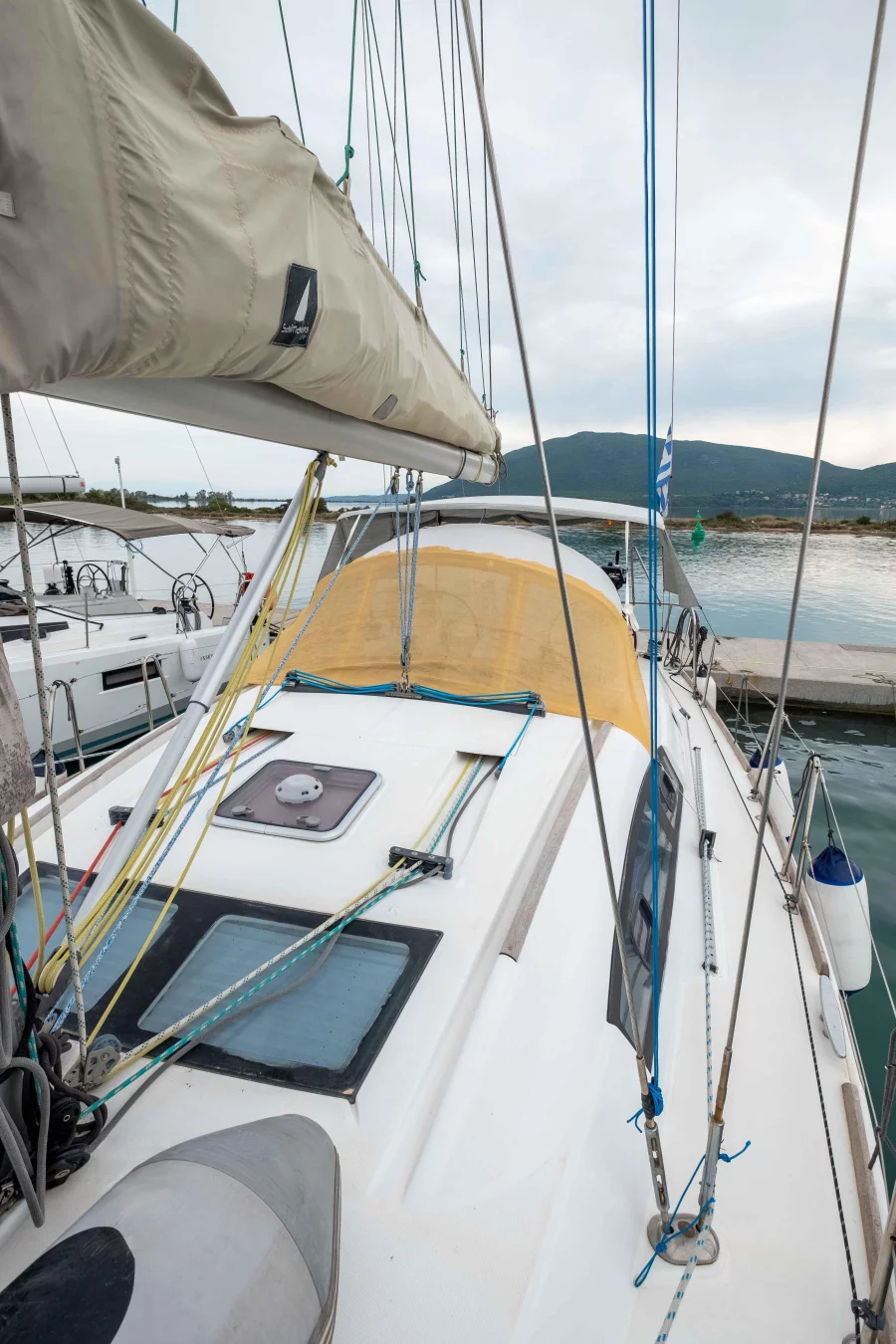 Oceanis 43 (Starcat)  - 16