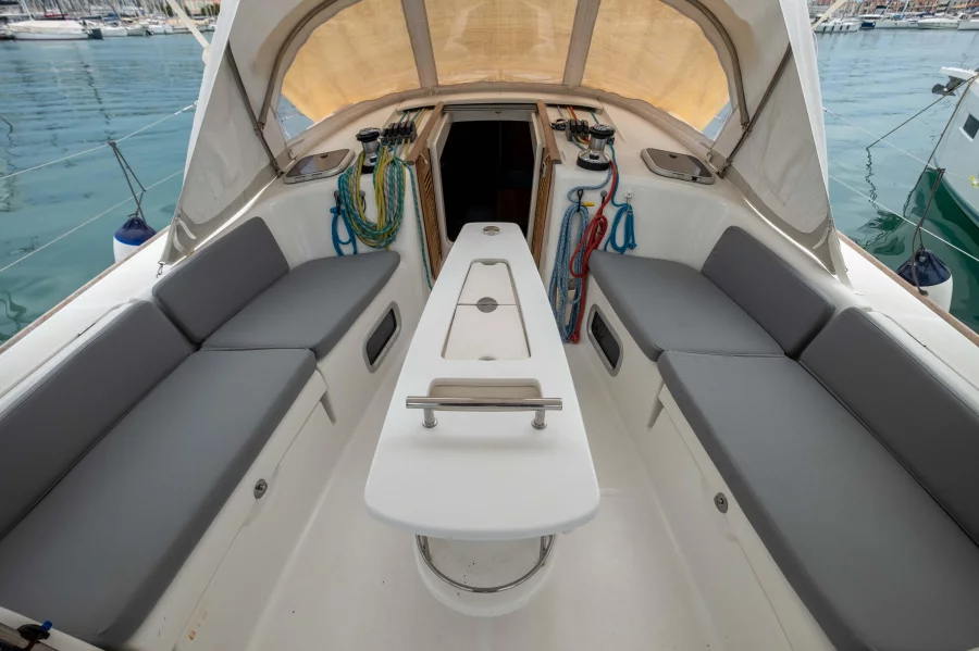 Oceanis 43 (Starcat)  - 14