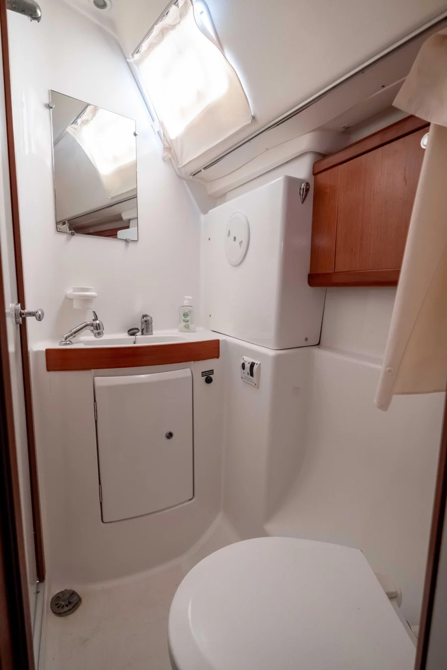 Oceanis 43 (Starcat)  - 26