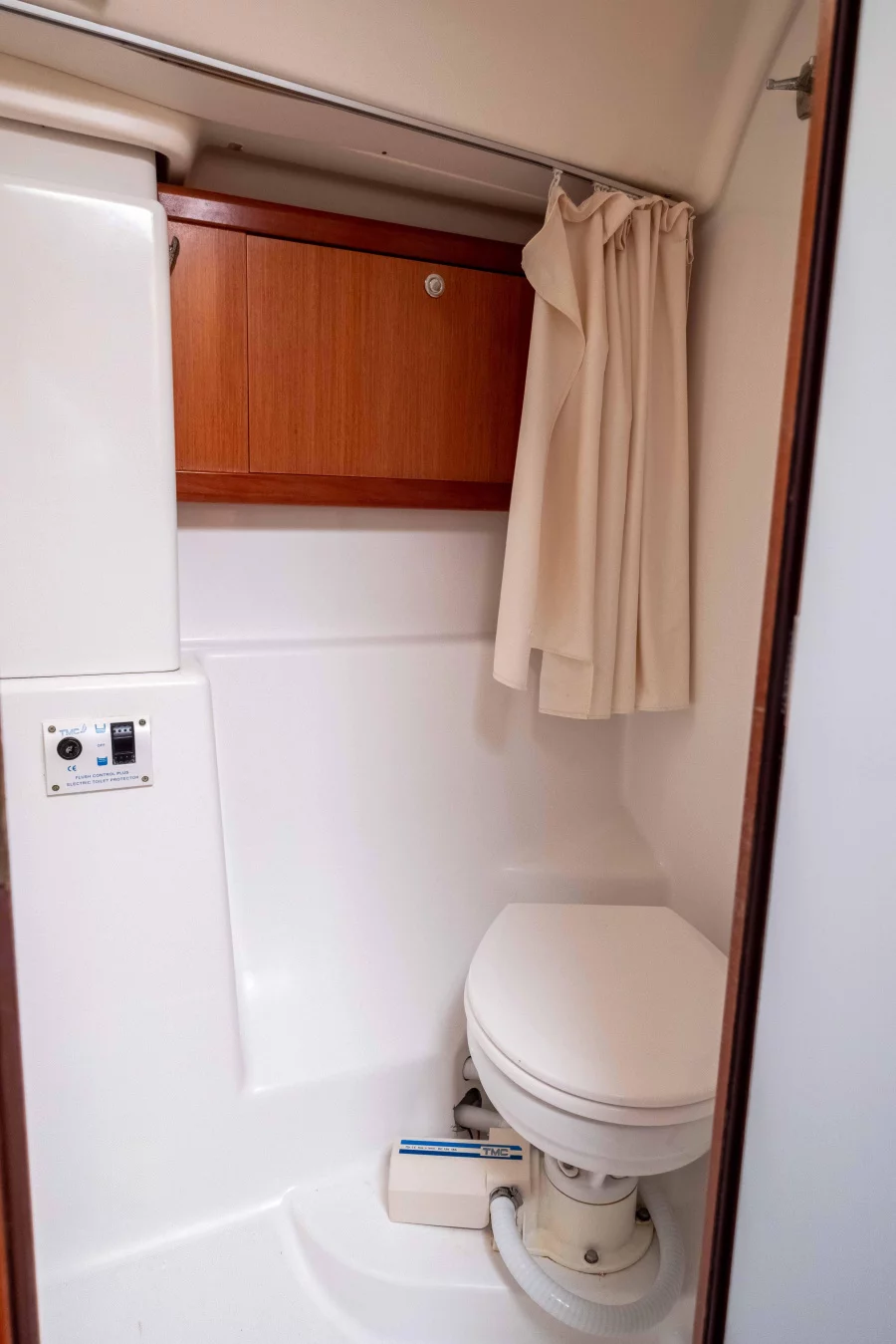 Oceanis 43 (Starcat)  - 21