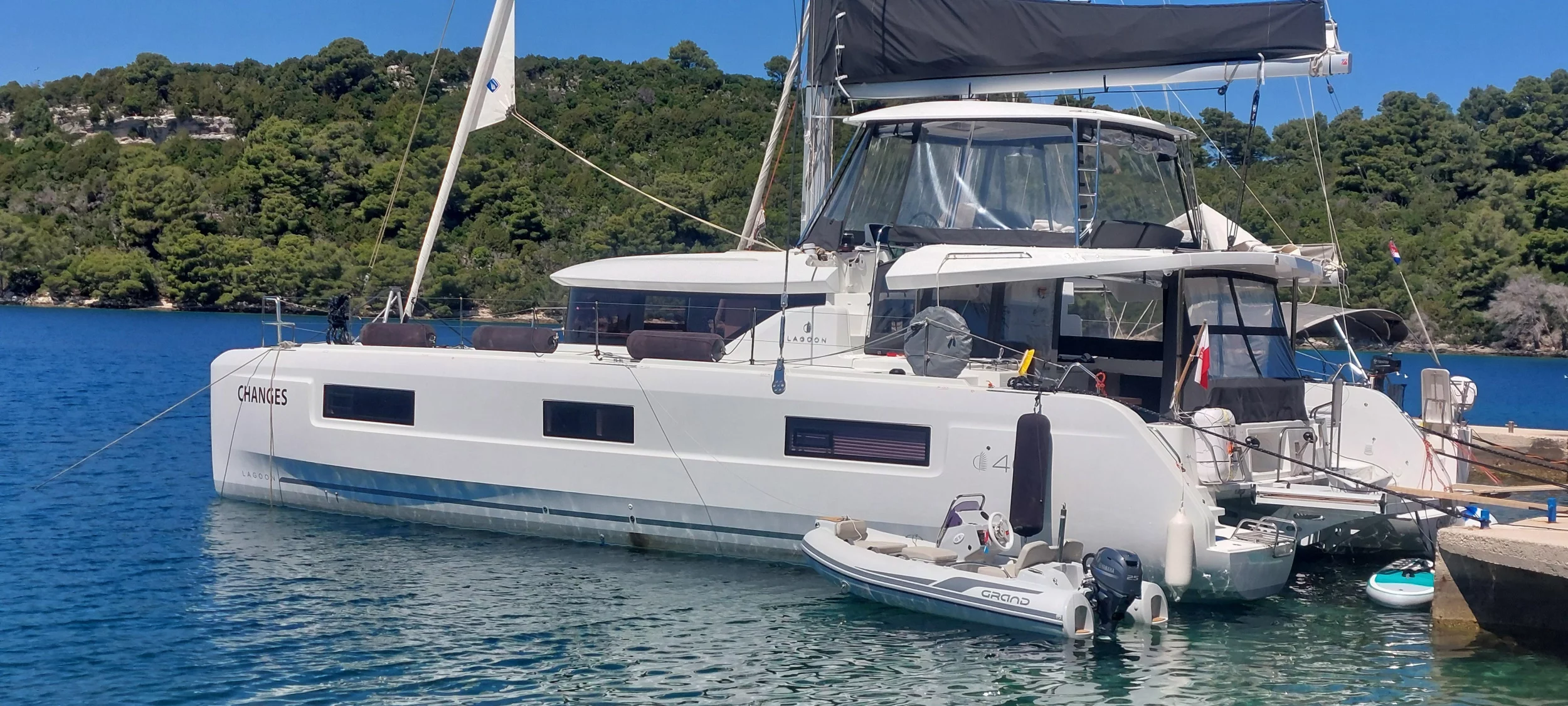 Lagoon 46 (Owner Version) (Changes)  - 2