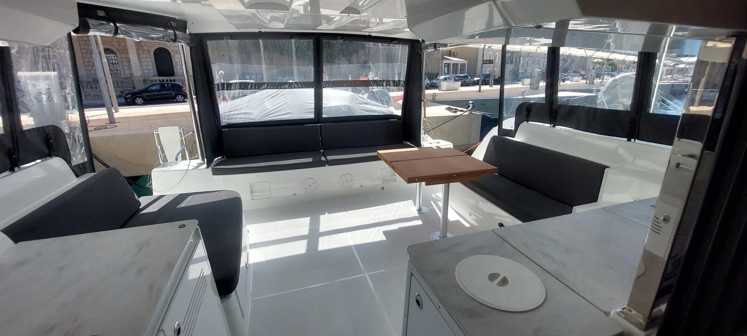 Lagoon 46 (Owner Version) (Changes)  - 17