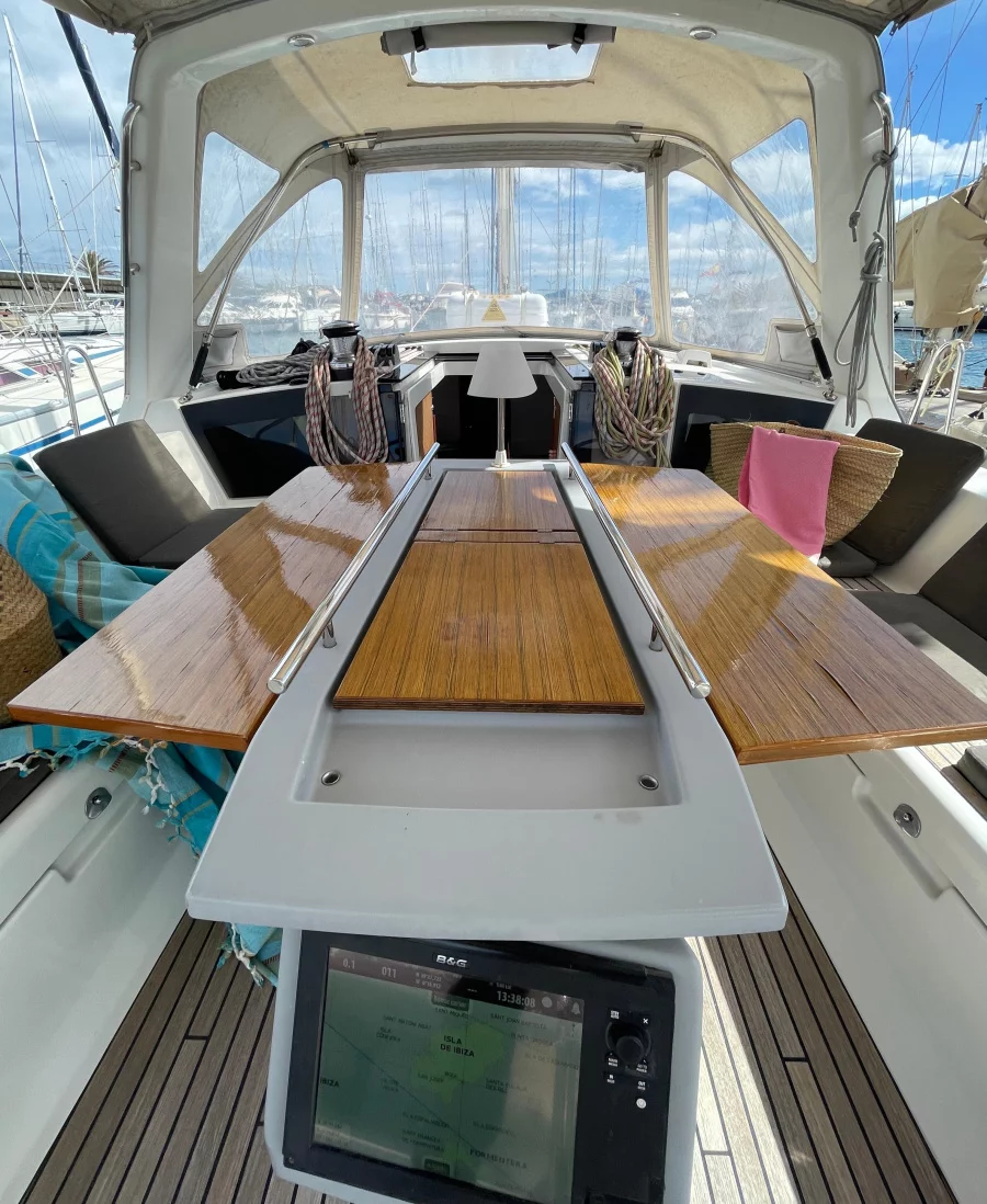 Oceanis 41 (Chamba)  - 36
